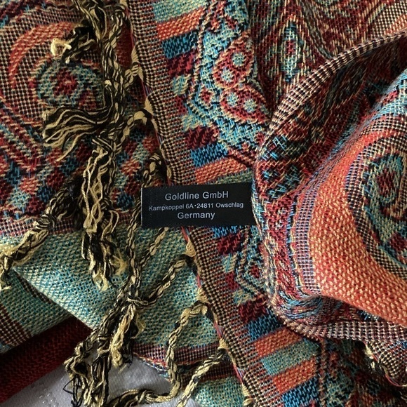 4 You Women’s Paisley Pashmina Scarf - Picture 6 of 6